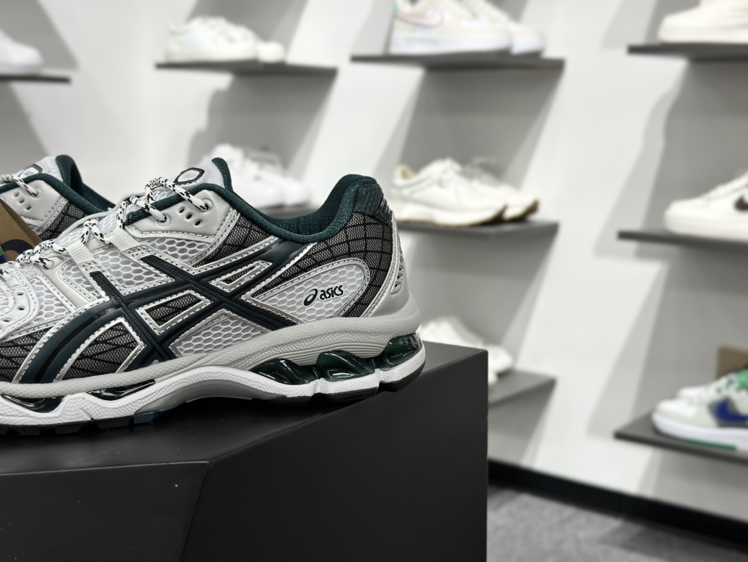 200 亚瑟士 Asics GEL-Kahana NIMBUS 10.1 耐磨透气低帮休闲鞋 1203A543-103