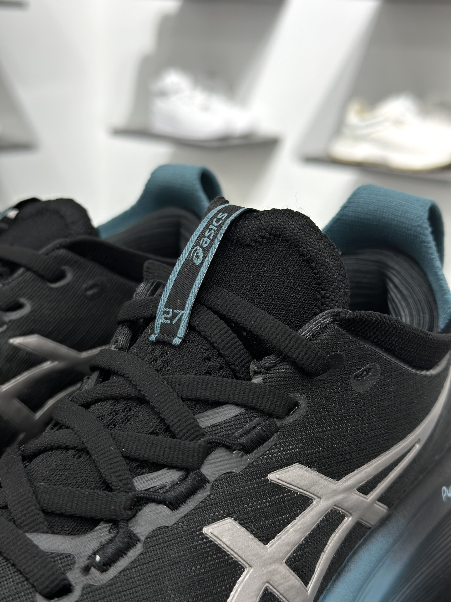 200 亚瑟士/Asics Gel-Nimbus 27 雨云27代超顶级轻量化运动有氧慢跑鞋“黑银深海蓝”1011C093-001