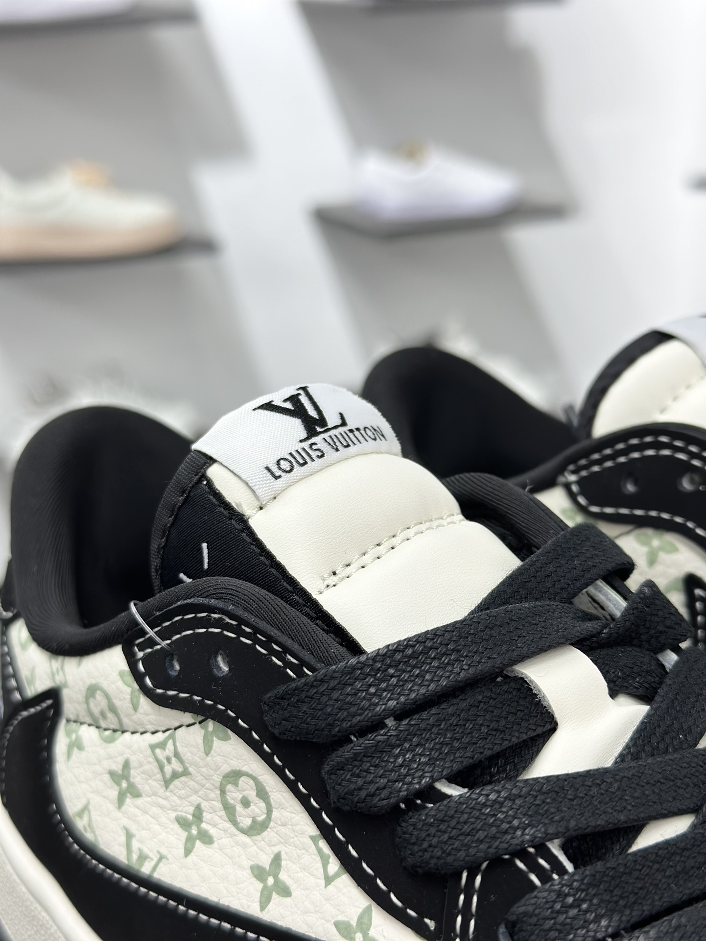 Air Jordan AJ1 Low X LV 低帮联名定制配色