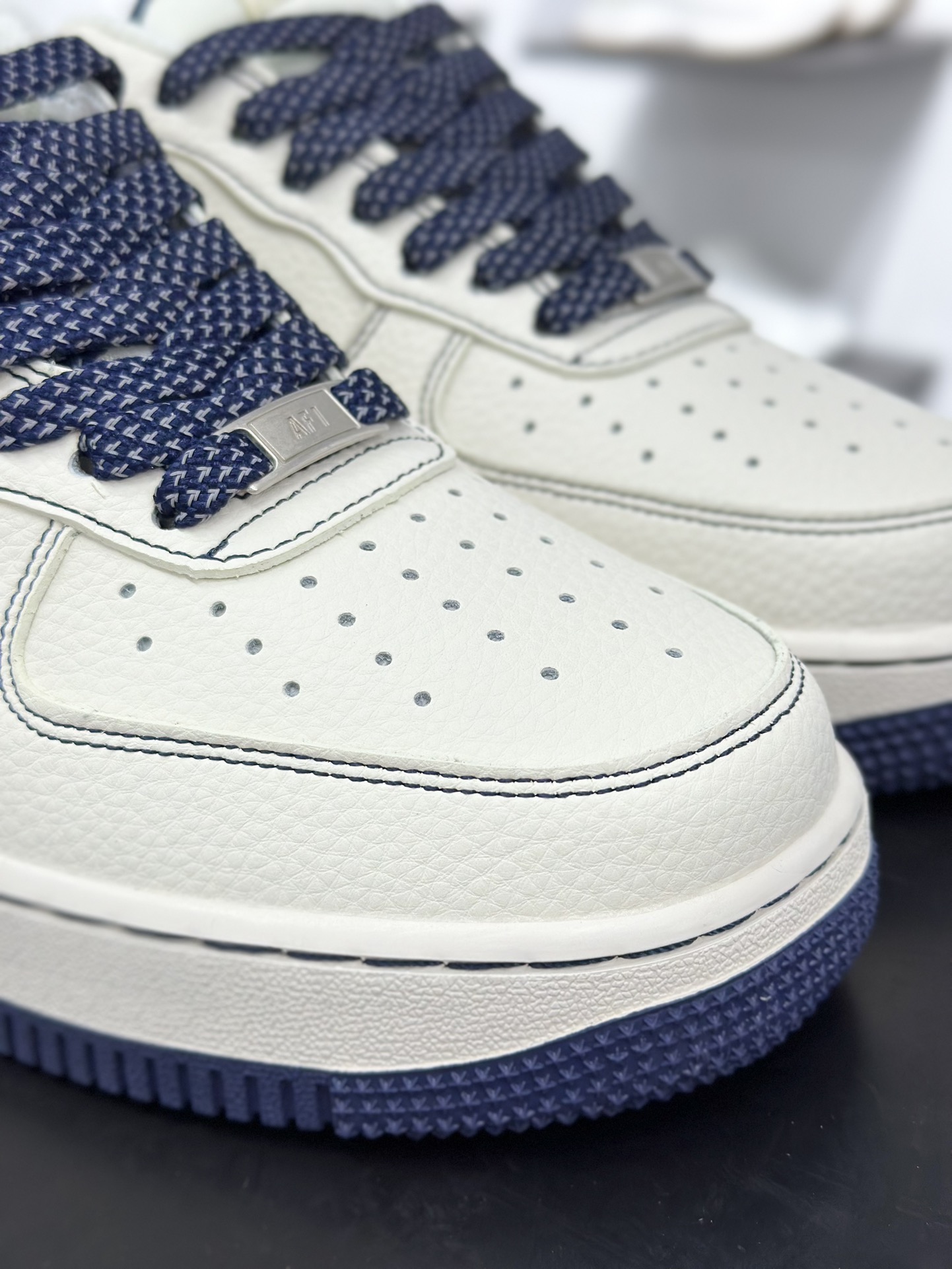 260 Air Force 1 '07 Low 米白藏蓝 HH7518-073