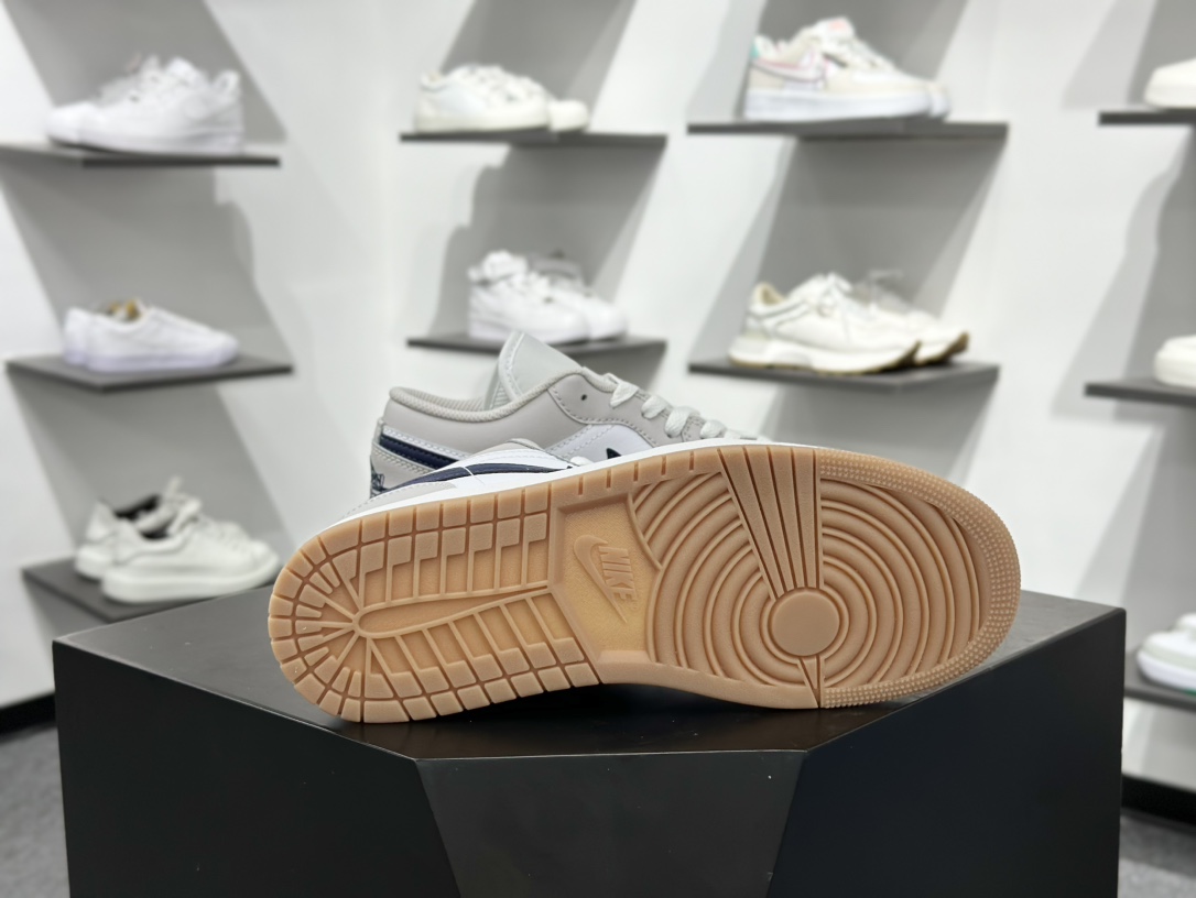 220 原装裸鞋级 市面最高工艺产物 Air Jordan 1 Low灰蓝 纯原系列 553558-146