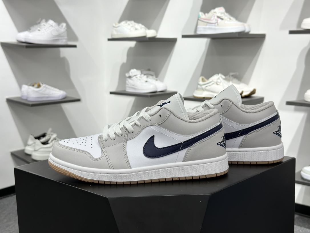 220 原装裸鞋级 市面最高工艺产物 Air Jordan 1 Low灰蓝 纯原系列 553558-146