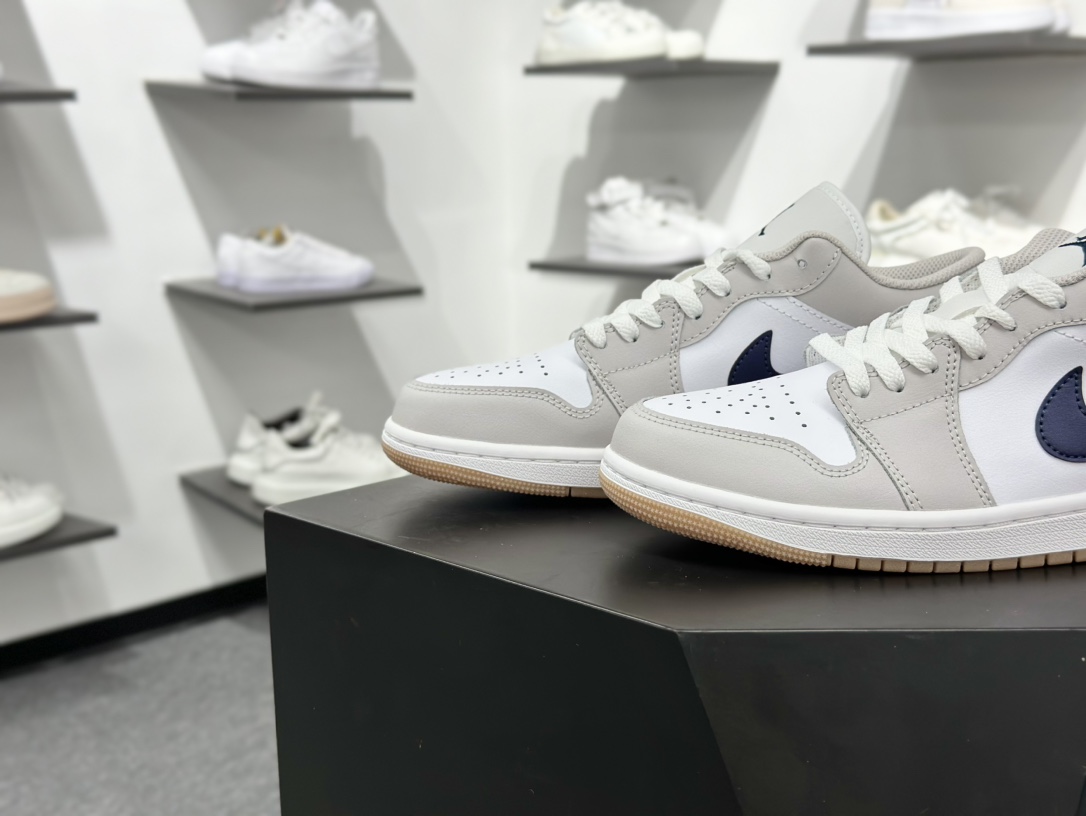220 原装裸鞋级 市面最高工艺产物 Air Jordan 1 Low灰蓝 纯原系列 553558-146
