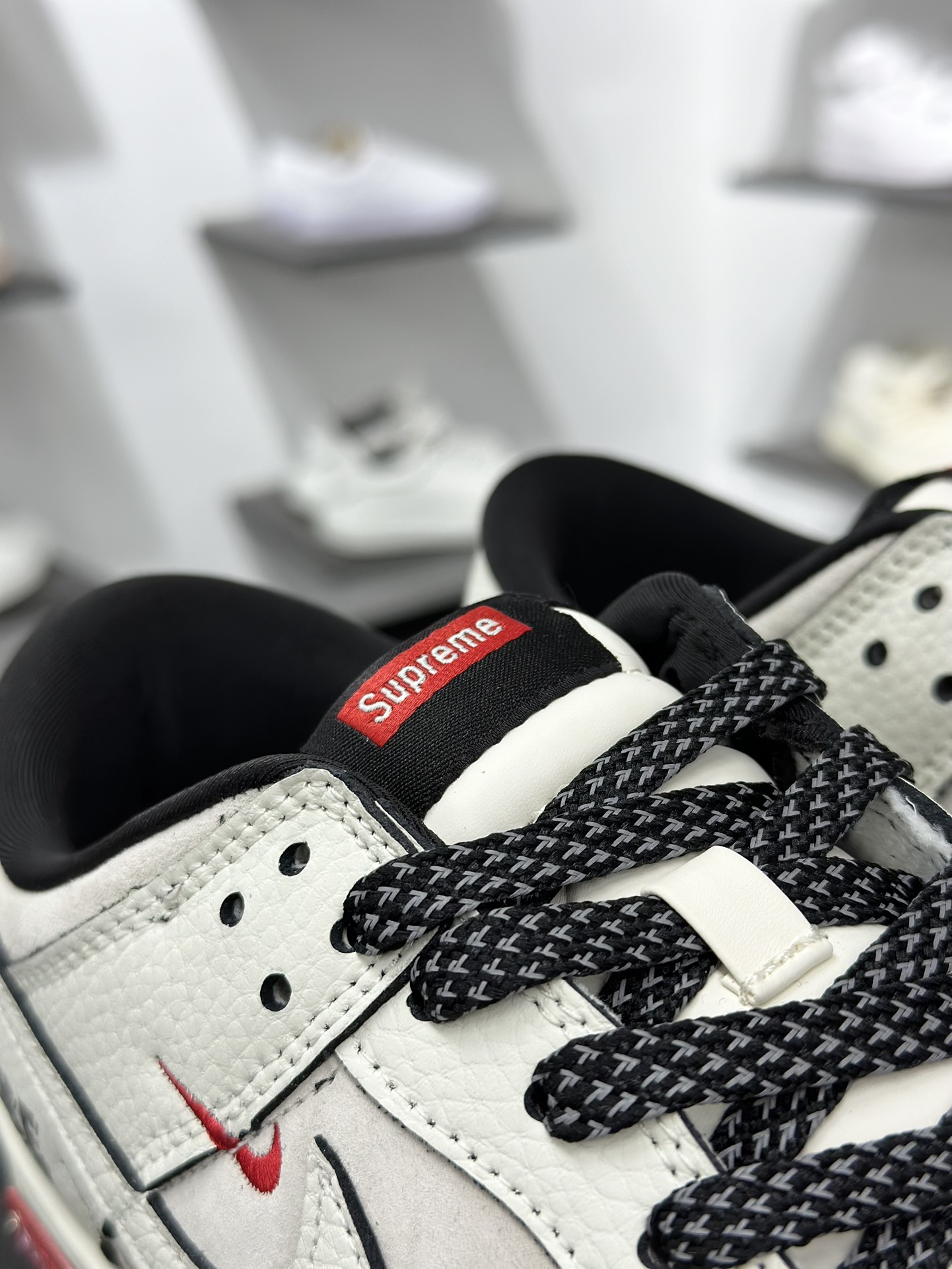 280 Nike SB Dunk Low Sup联名 米白满天星 周年高端定制 低帮休闲板鞋 SC9207-410