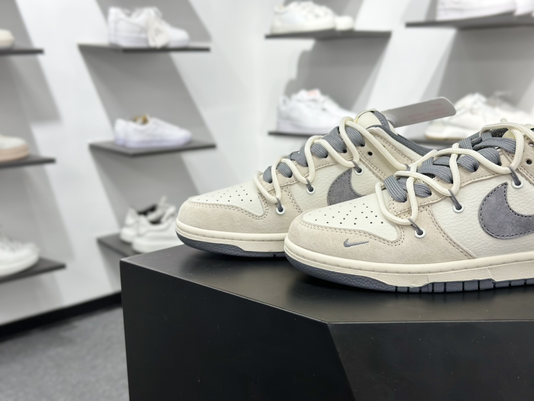 300 NK Dunk Low 定制配色 DM6868-093