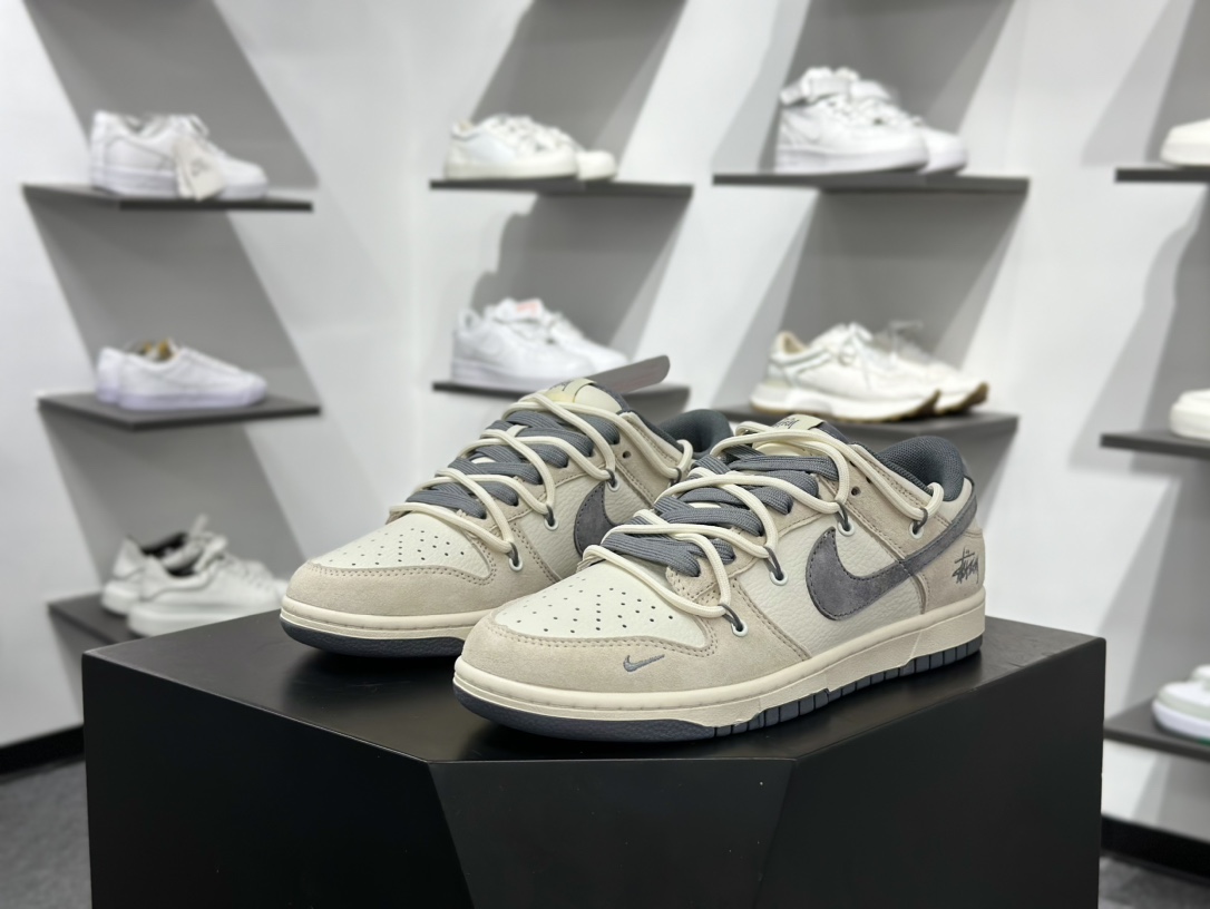 300 NK Dunk Low 定制配色 DM6868-093