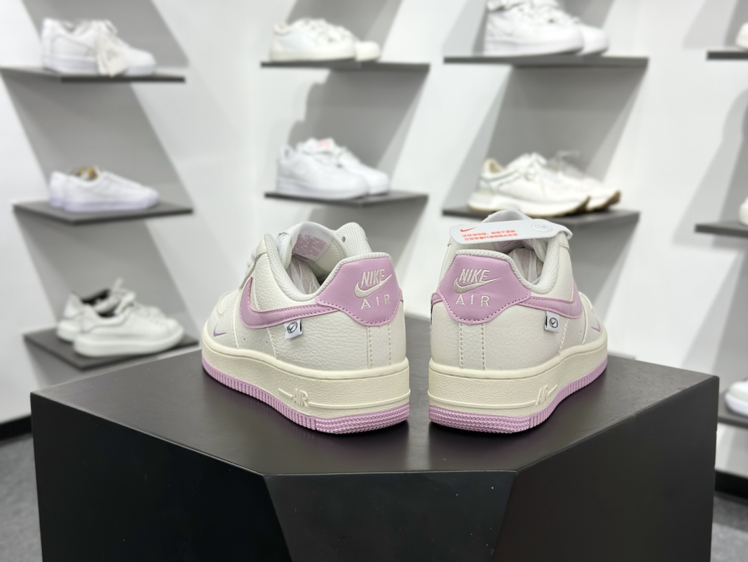 220 Nike Air Force 1 Low 07 白粉小钩