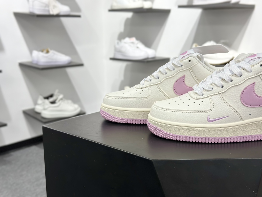220 Nike Air Force 1 Low 07 白粉小钩