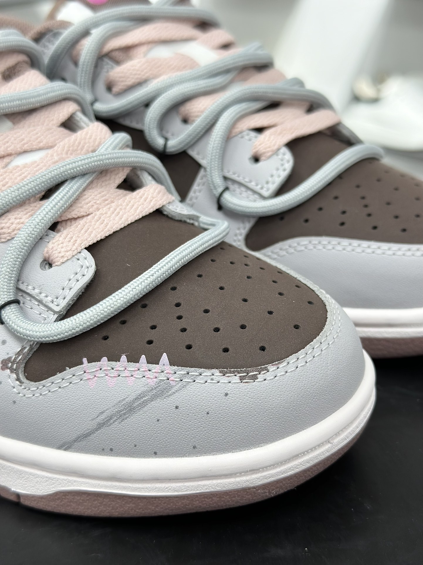 300 Nike SB Dunk Low 考拉派对 粉梦副歌 解构抽绳鞋带 FZ3611-208