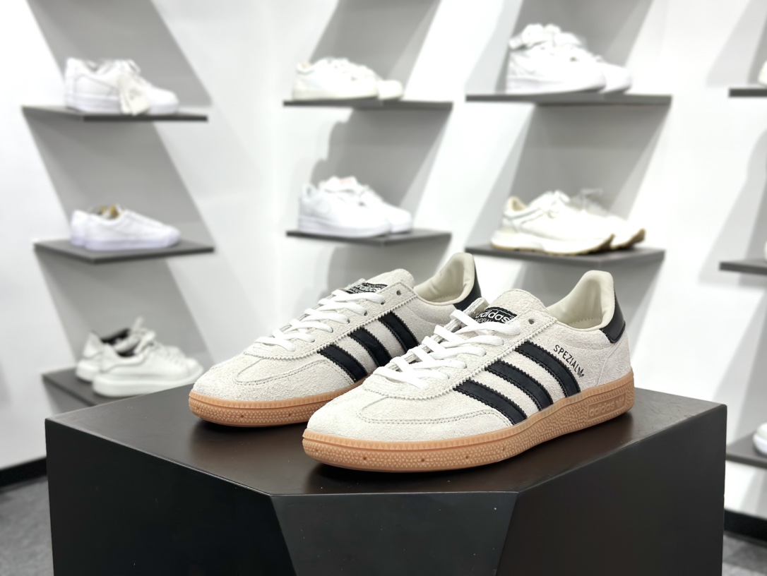 160 AD Originals Handball SPZL 手球运动员系列百搭休闲运动板鞋 IF6562