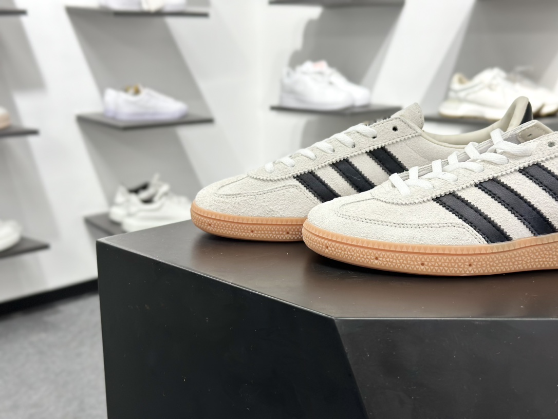160 AD Originals Handball SPZL 手球运动员系列百搭休闲运动板鞋 IF6562