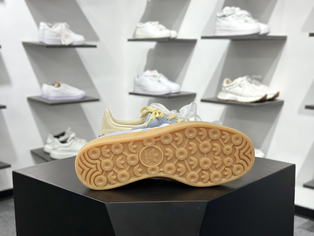AD Original Gazelle Indoor Trainers 瞪羚室内鞋系列低帮复古百搭休闲运动德训风板鞋 JR8029