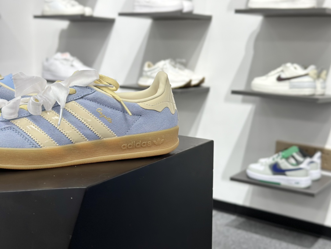 AD Original Gazelle Indoor Trainers 瞪羚室内鞋系列低帮复古百搭休闲运动德训风板鞋 JR8029