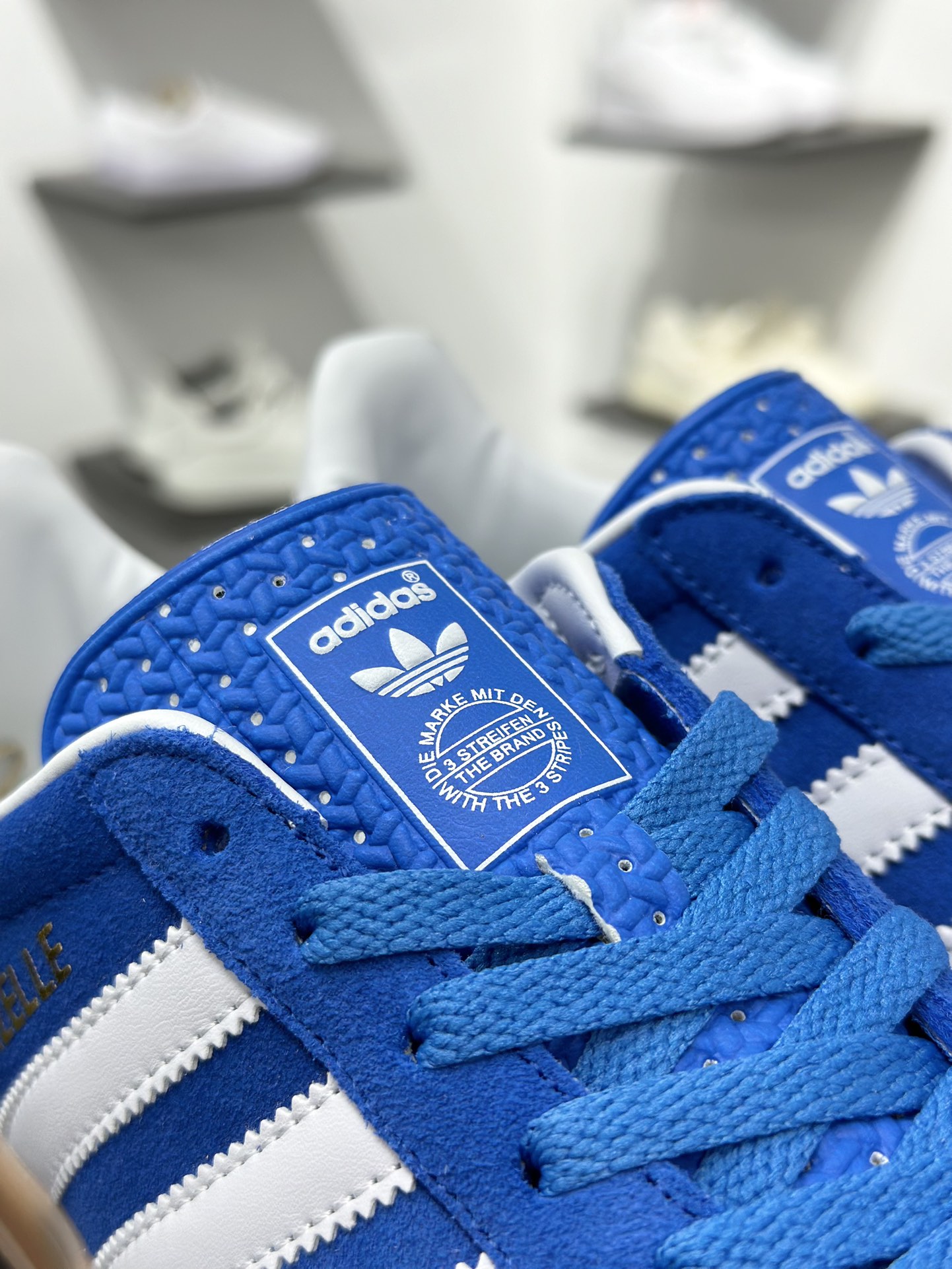 adidas Originals Gazelle INdoor 蓝白 三叶草休闲防滑耐磨低帮板鞋 JI2061
