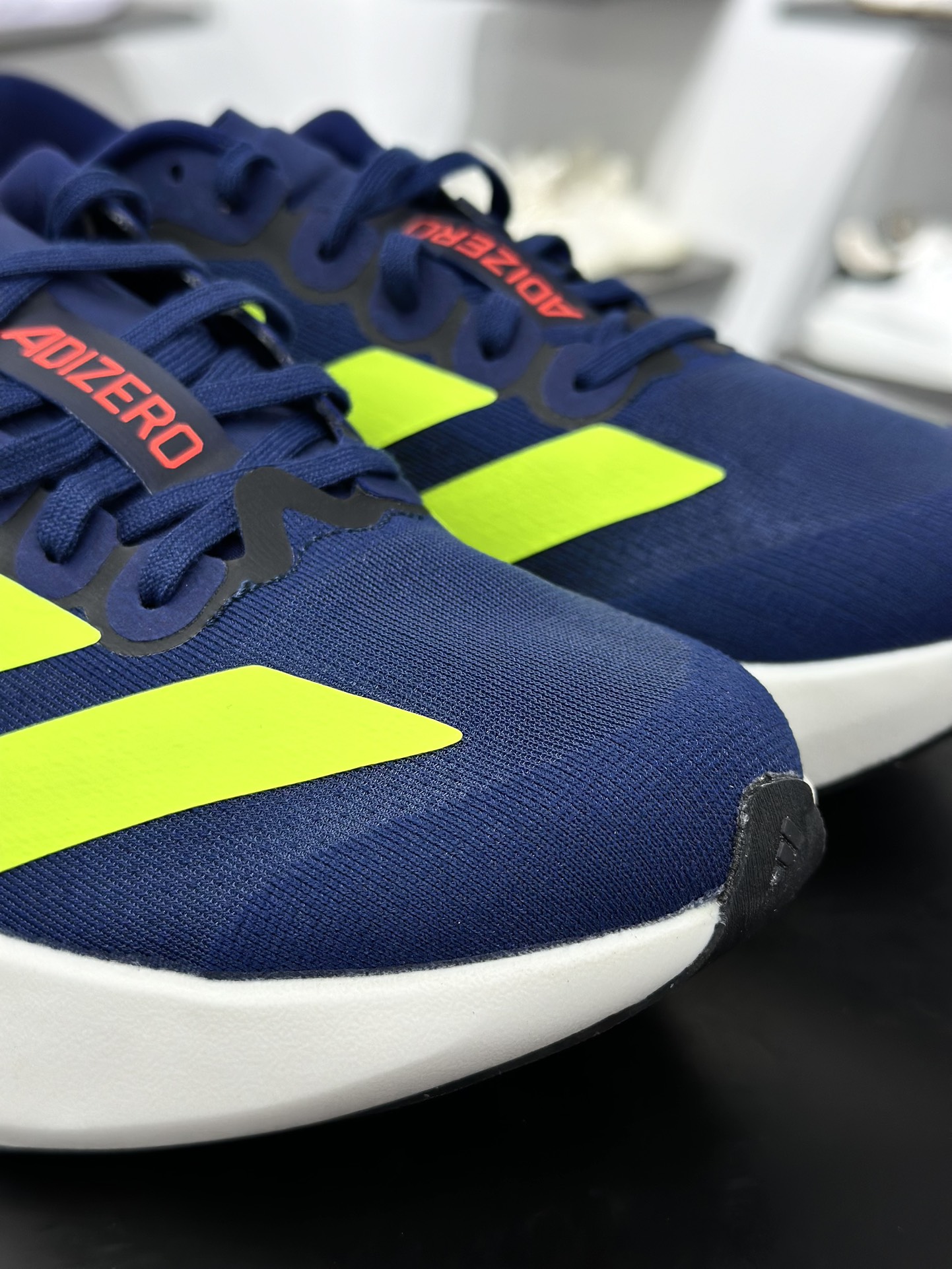 200 Adidas Adizero Evo SL M 阿迪超轻透气缓震跑鞋 JR3415