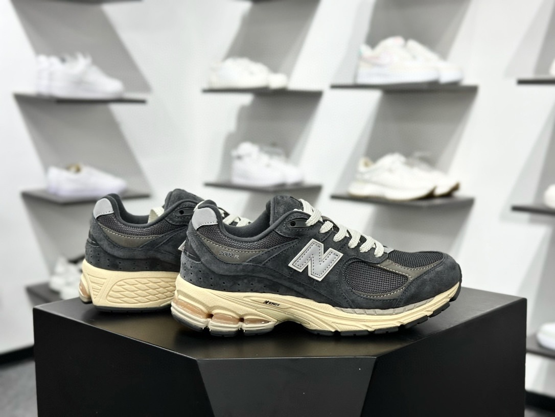 New Balance ”Protection Pack” 2002系列 雨云灰 复古休闲跑步鞋 M2002RHO