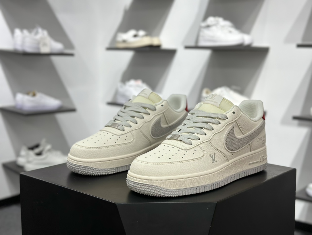 Nike Air Force 1 Low 07 x Louis Vuitton 白灰红 XX3168-135