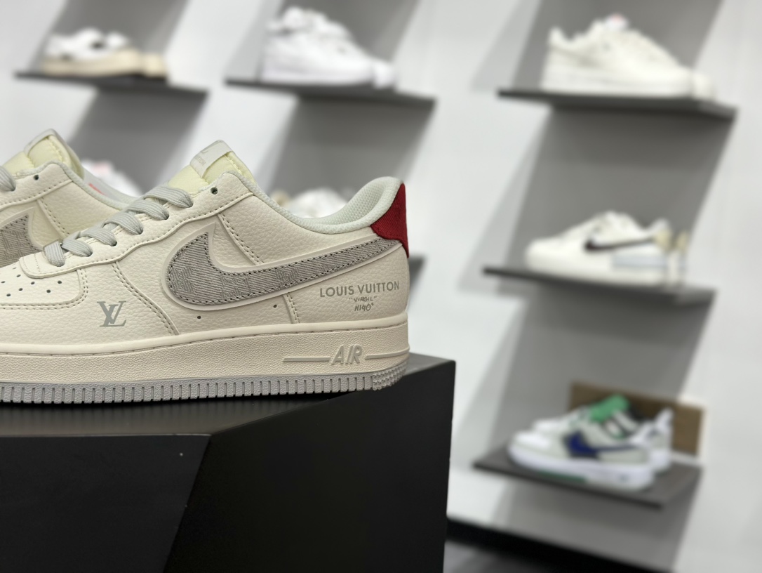 Nike Air Force 1 Low 07 x Louis Vuitton 白灰红 XX3168-135