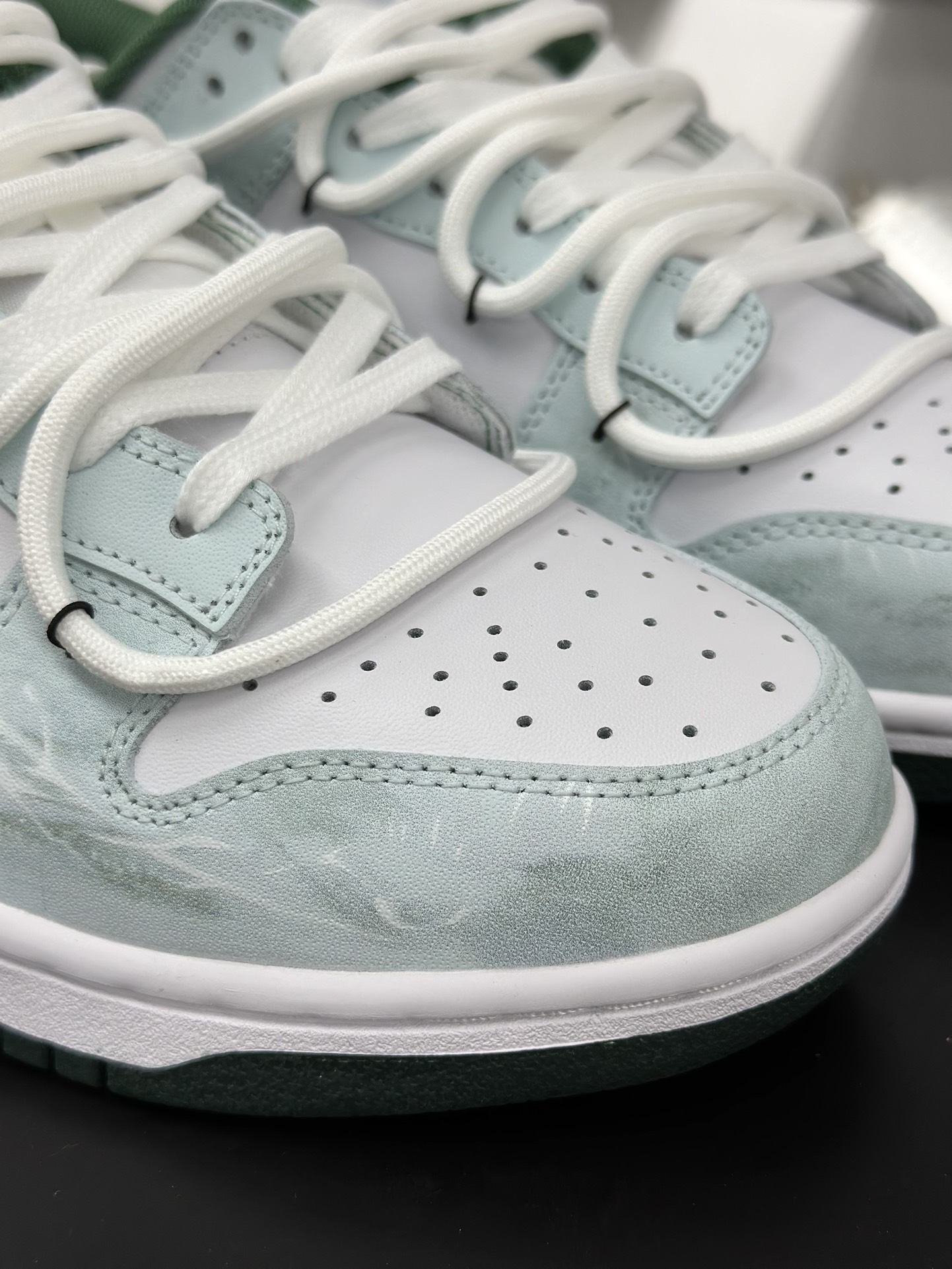 Nike SB Dunk Low Mushroom 绿粉 DD1391-101