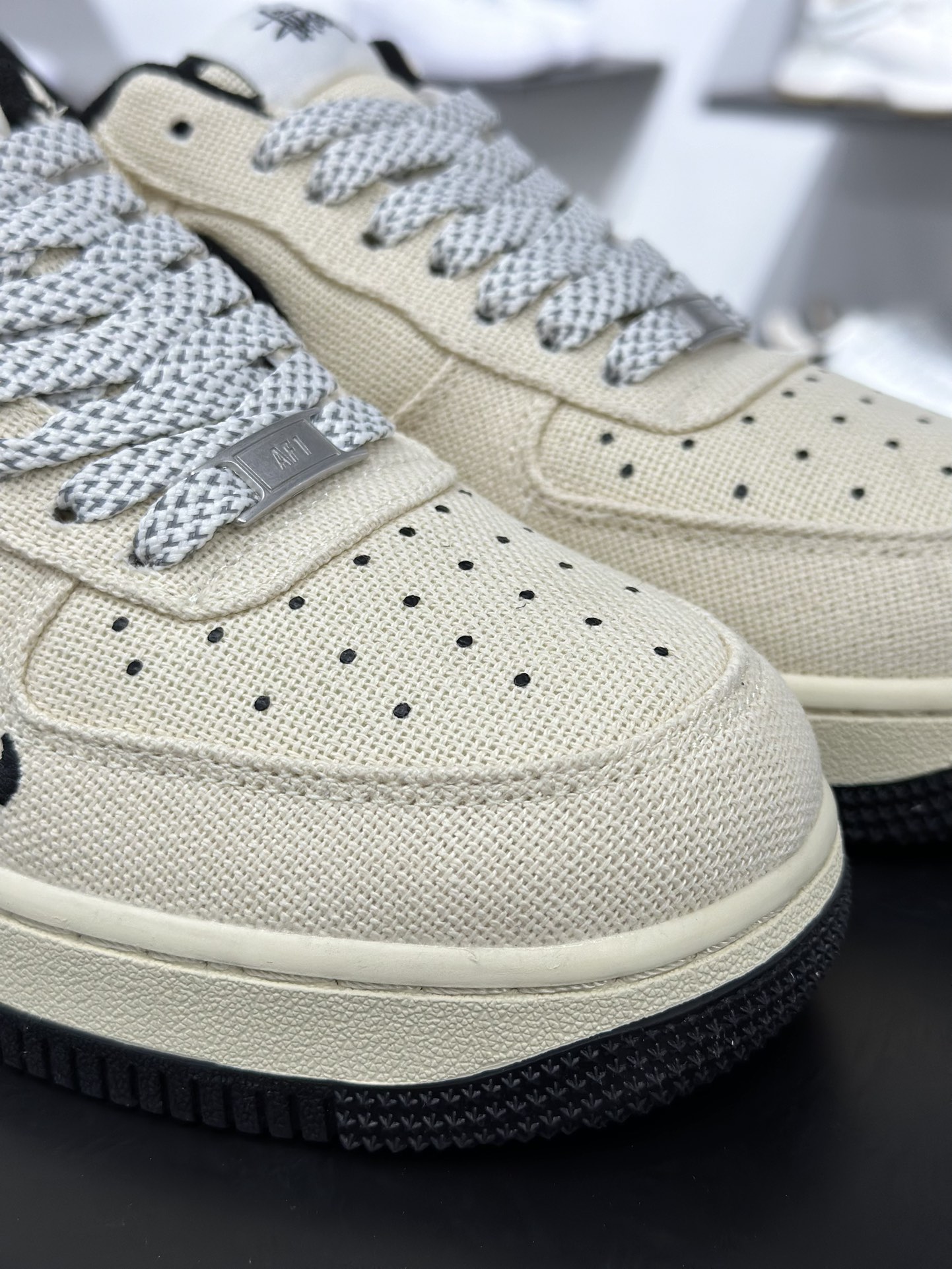Nike Air Force 1 Low 07 x Stussy 米黑帆布小钩满天星 XX3168-153