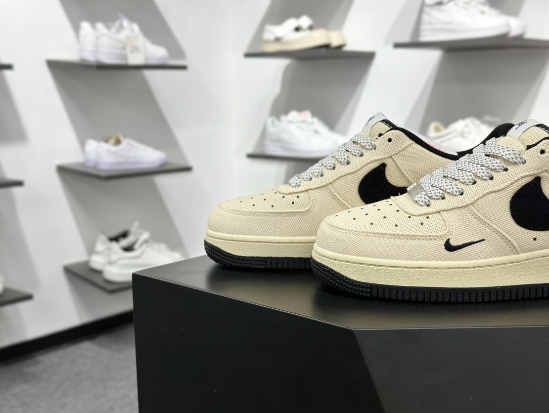 Nike Air Force 1 Low 07 x Stussy 米黑帆布小钩满天星 XX3168-153