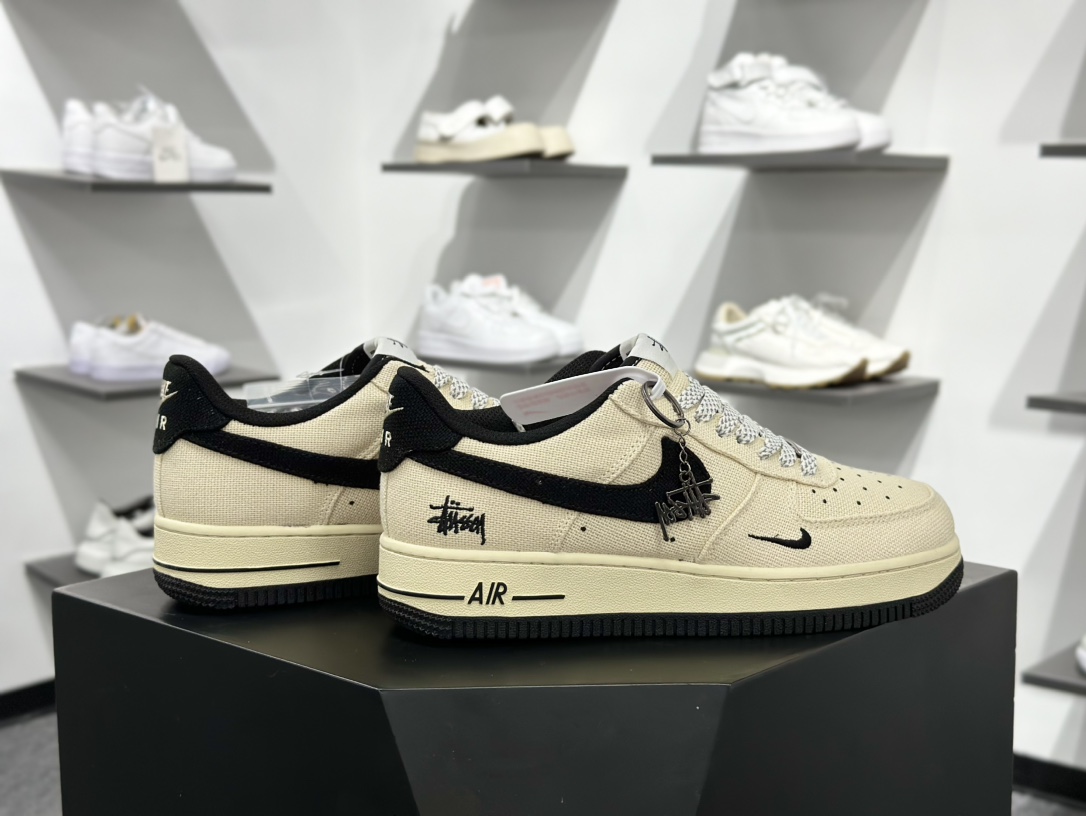 Nike Air Force 1 Low 07 x Stussy 米黑帆布小钩满天星 XX3168-153