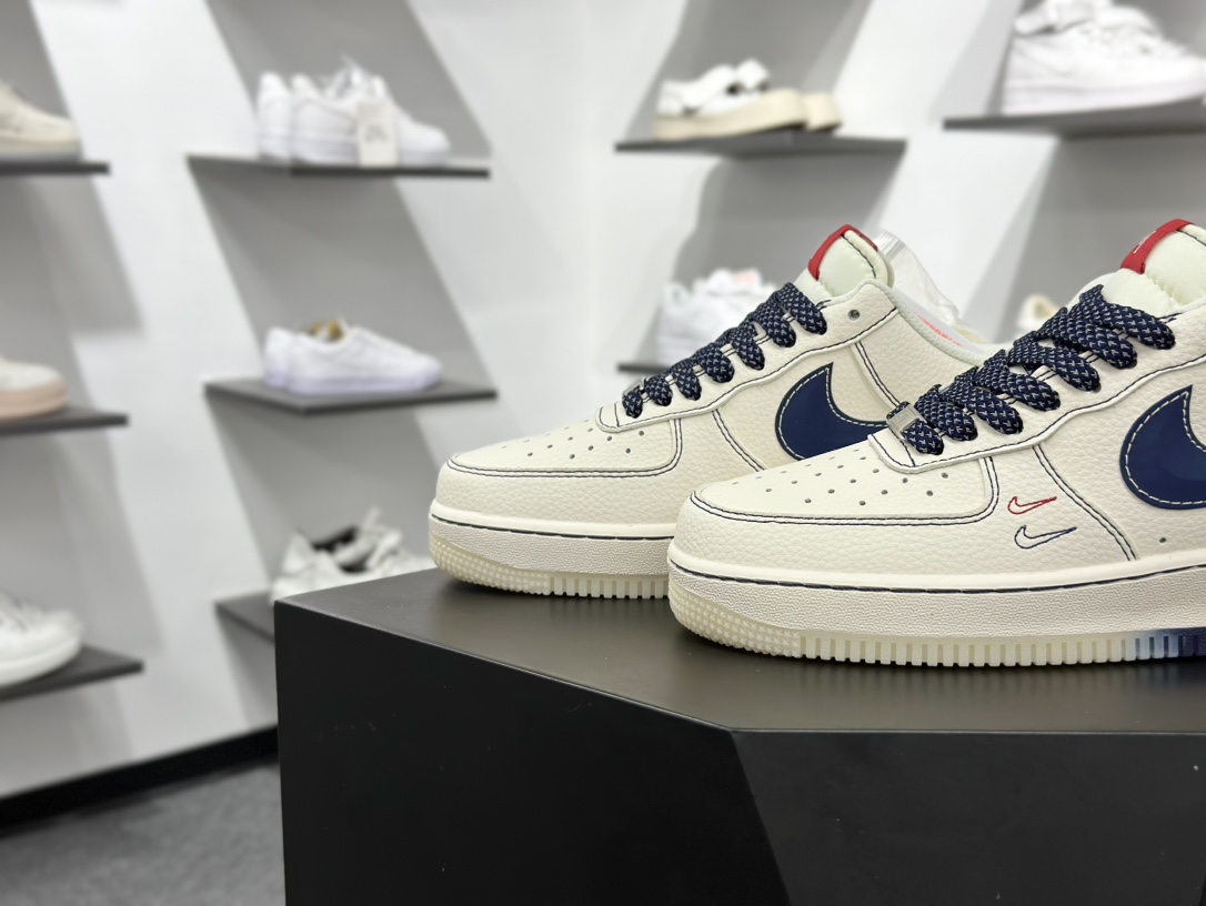 Nike Air Force 1 Low 07 x Stussy 白蓝红双小钩满天星 HH7518-072