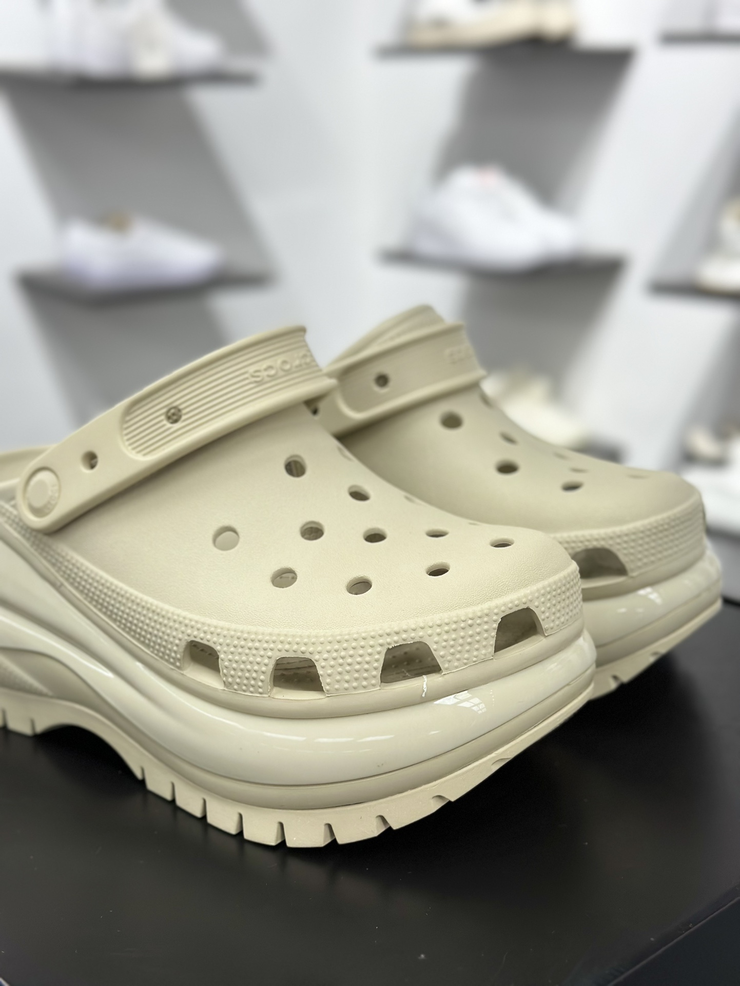 Crocs Classic Cl卡骆驰光轮休闲沙滩洞洞鞋拖鞋凉鞋 透明防水袋包装