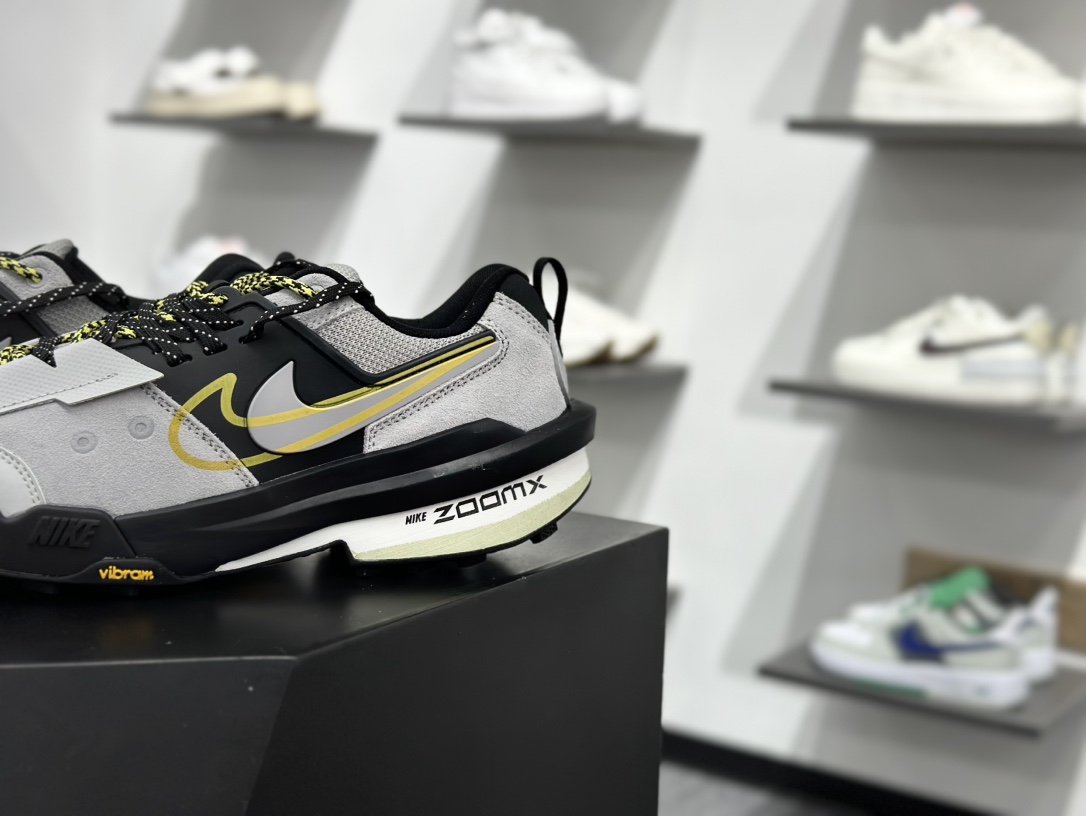 Sacai x Nike Zegamadome SP 联名款 机能风休闲运动鞋 HQ8618-003
