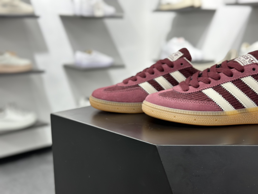 Adidas Handball Spezial 阿迪达斯经典款牛皮复古休闲板鞋 酒红白生胶 IG1978