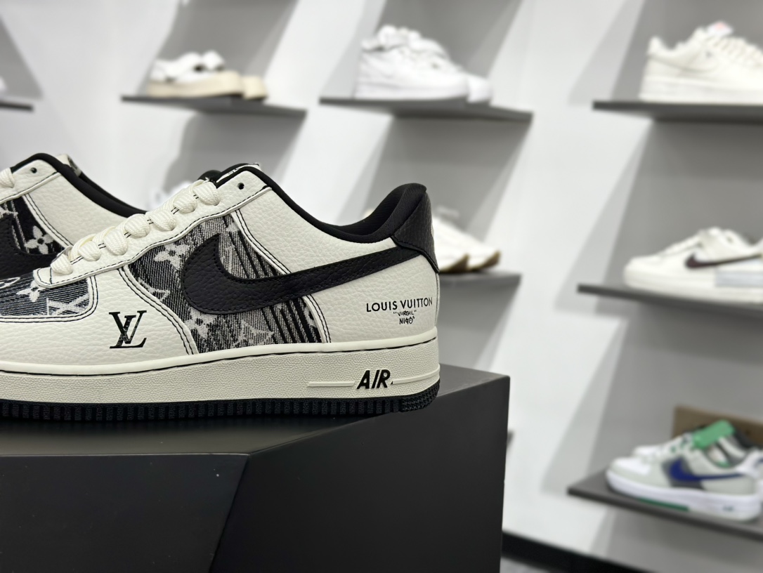 Nike Air Force 1 Low 07 x Louis Vuitton 白黑 BZ6808-103