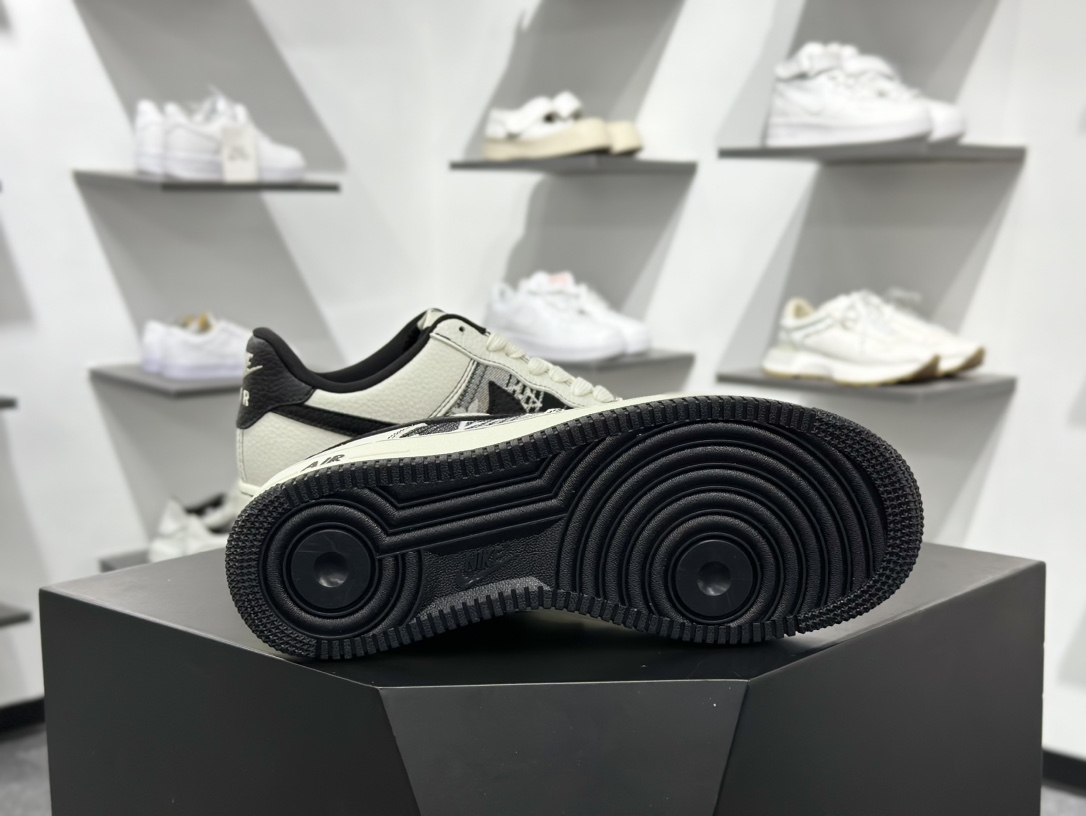 Nike Air Force 1 Low 07 x Louis Vuitton 白黑 BZ6808-103