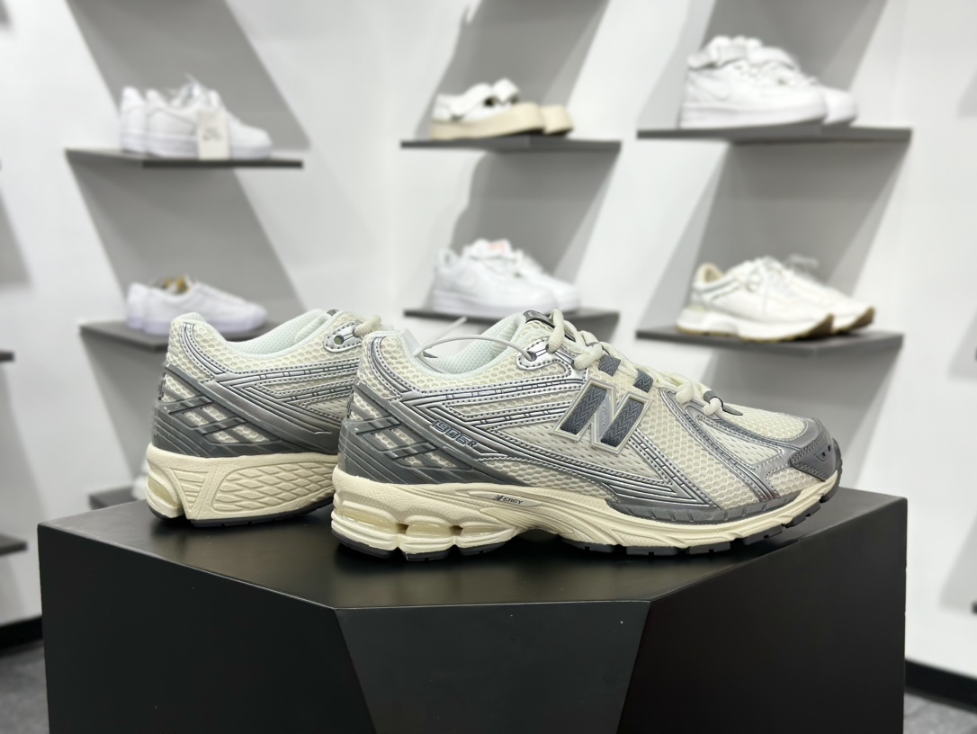 NB新百伦New Balance M1906R 系列复古老爹风休闲运动慢跑鞋 M1906RFS