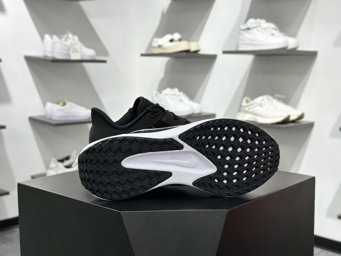 NIKE QUEST 6 全新跑鞋网面透气 时尚休闲跑步鞋 FD6033-001
