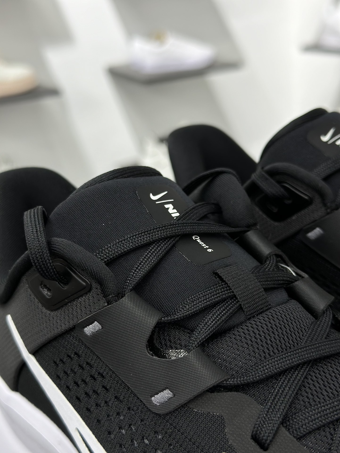 NIKE QUEST 6 全新跑鞋网面透气 时尚休闲跑步鞋 FD6033-001