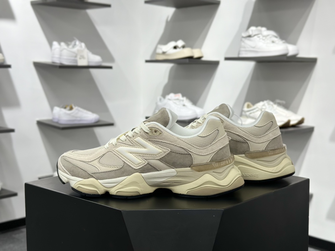 New Balance NB9060 联名款 复古休闲运动慢跑鞋 米灰色 U9060JBC