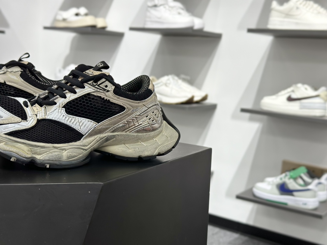Balenciaga Stapler Low Sneaker 订书机 巴黎世家全新十四代半潮流跑鞋 803682 W3ST4 0510