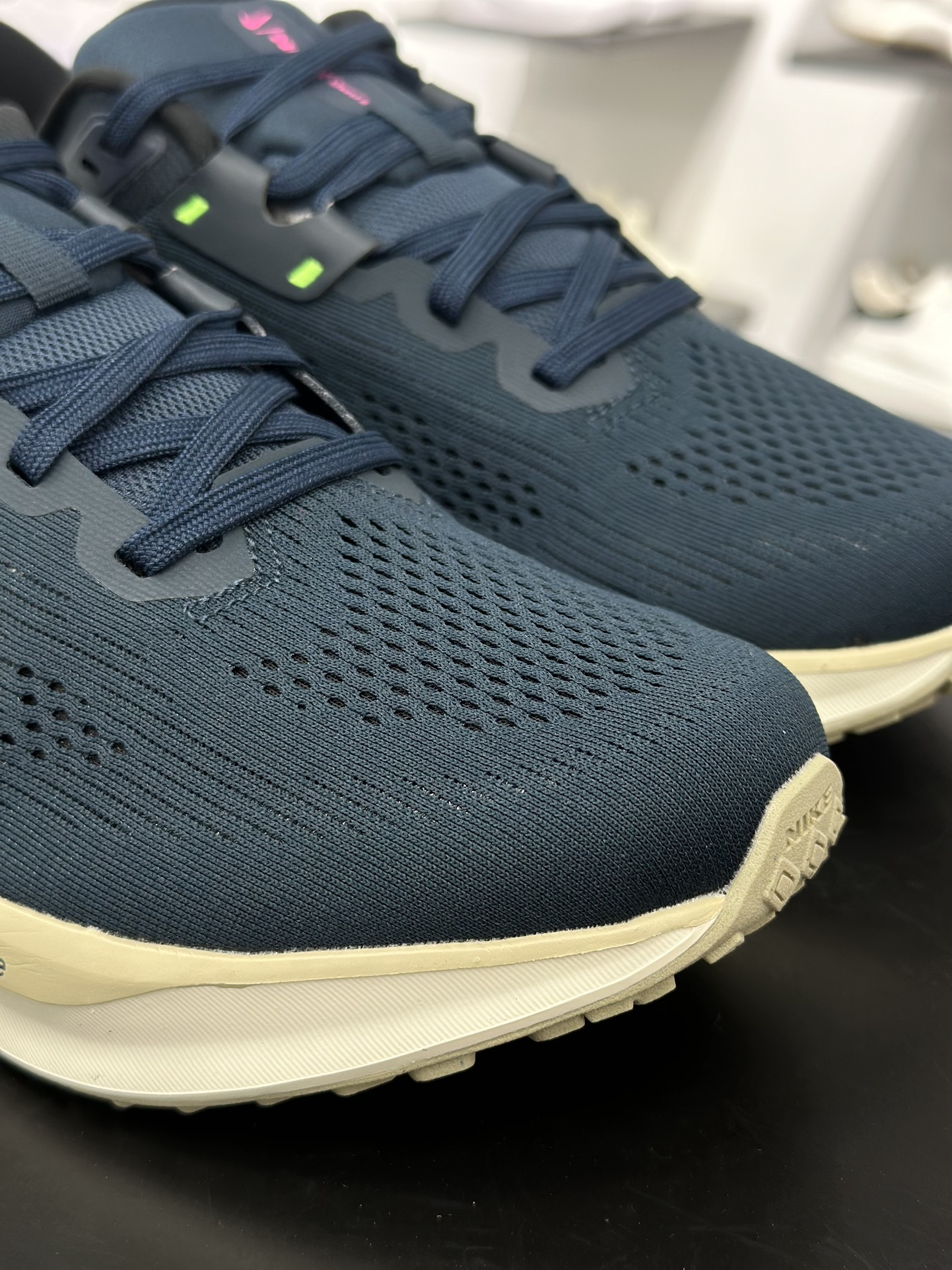Nike Quest 6极速6代 网面透气 时尚休闲跑步鞋 FD6033