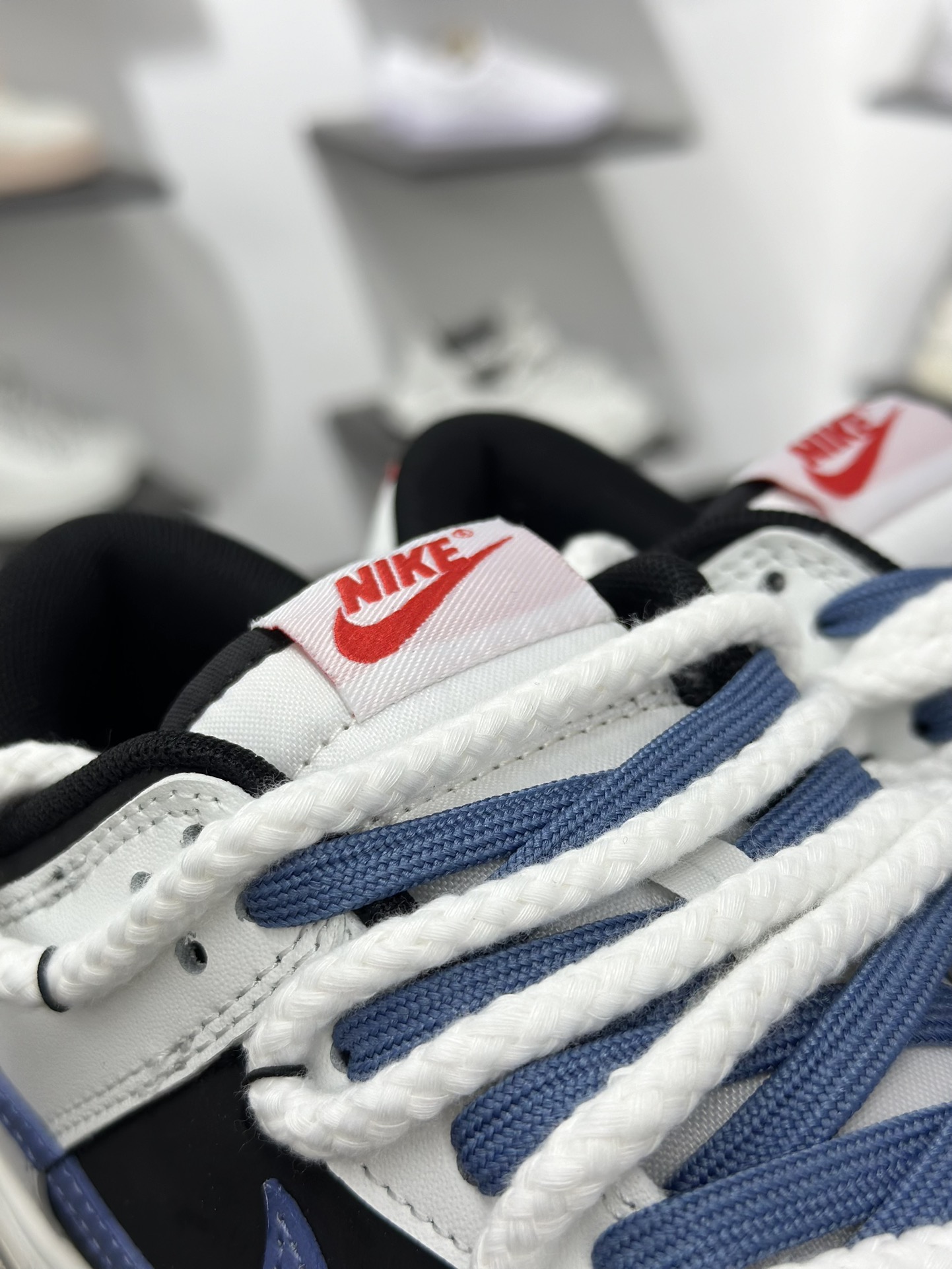 Nike SB Dunk Low 亿万少年 黑白蓝 WB0320-019