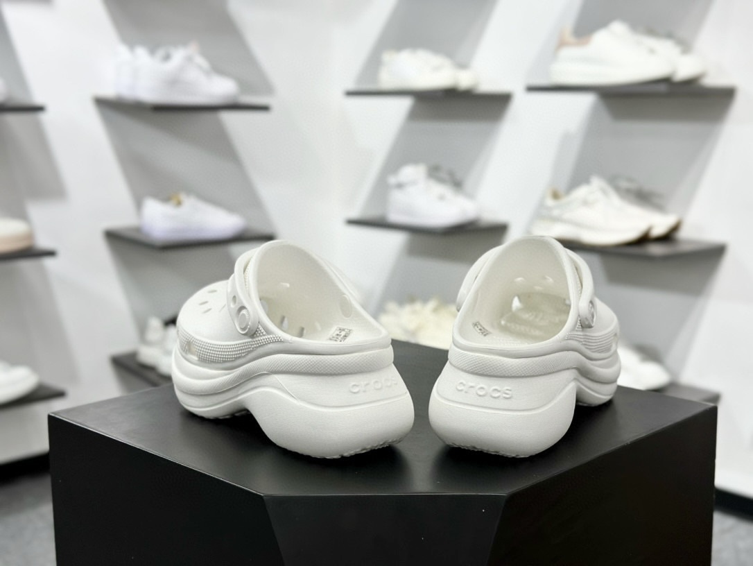卡骆驰/Crocs Baya Platform ClSandals 巴亚系列鲸鱼松糕厚底洞洞拖鞋式凉鞋