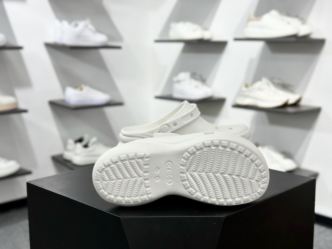 卡骆驰/Crocs Baya Platform ClSandals 巴亚系列鲸鱼松糕厚底洞洞拖鞋式凉鞋