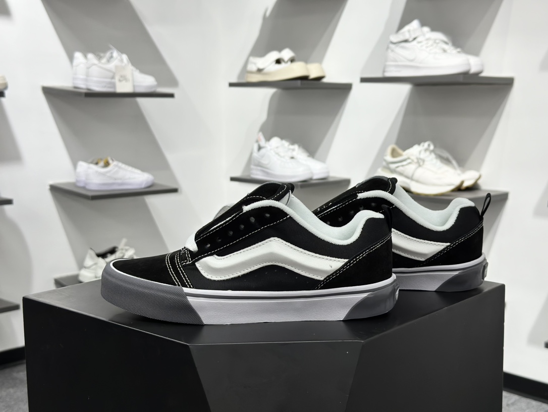 Vans Knu Skool 黑灰 万斯低帮复古休闲胖胖面包鞋