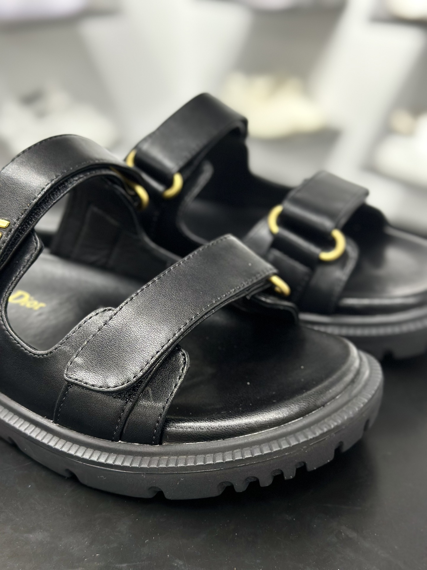 Dior 迪奥 Act 夏季百搭羊皮凉鞋拖鞋