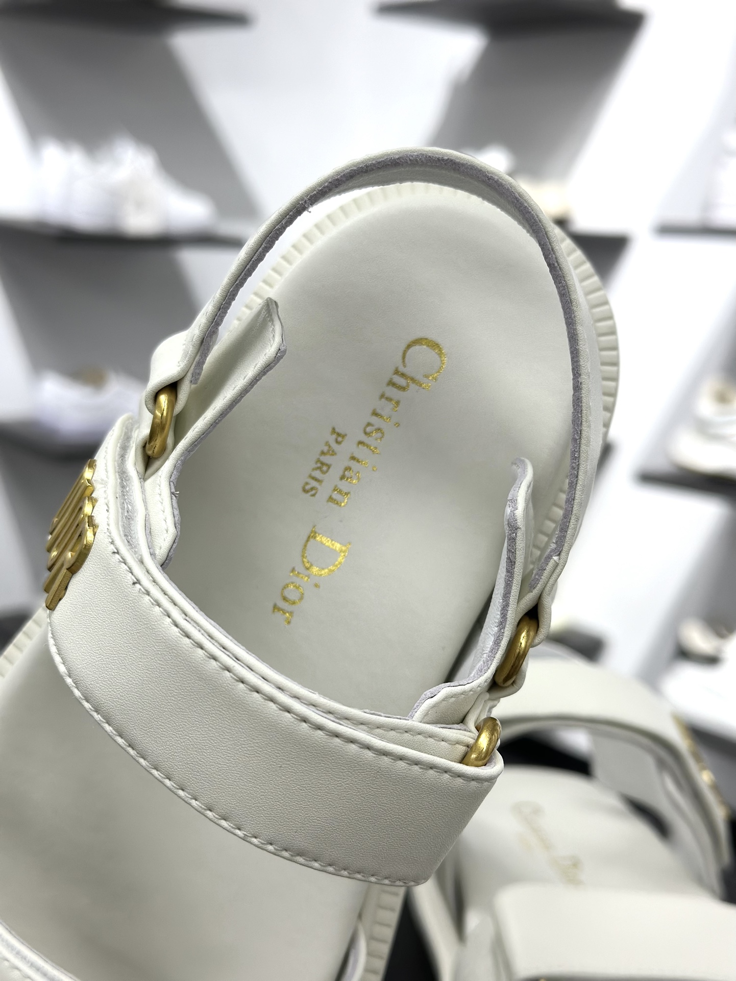 Dior 迪奥 Act 夏季百搭羊皮凉鞋