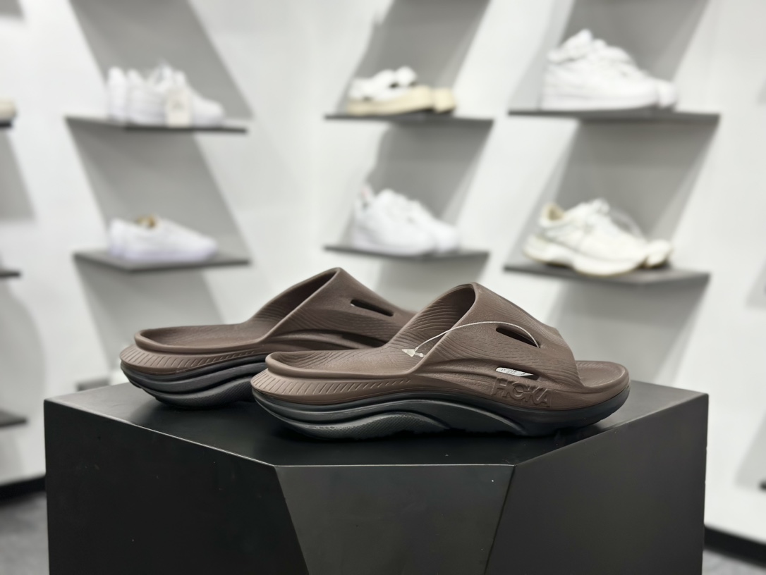 HOKA ONE ORA Recovery Slide 3 运动拖鞋