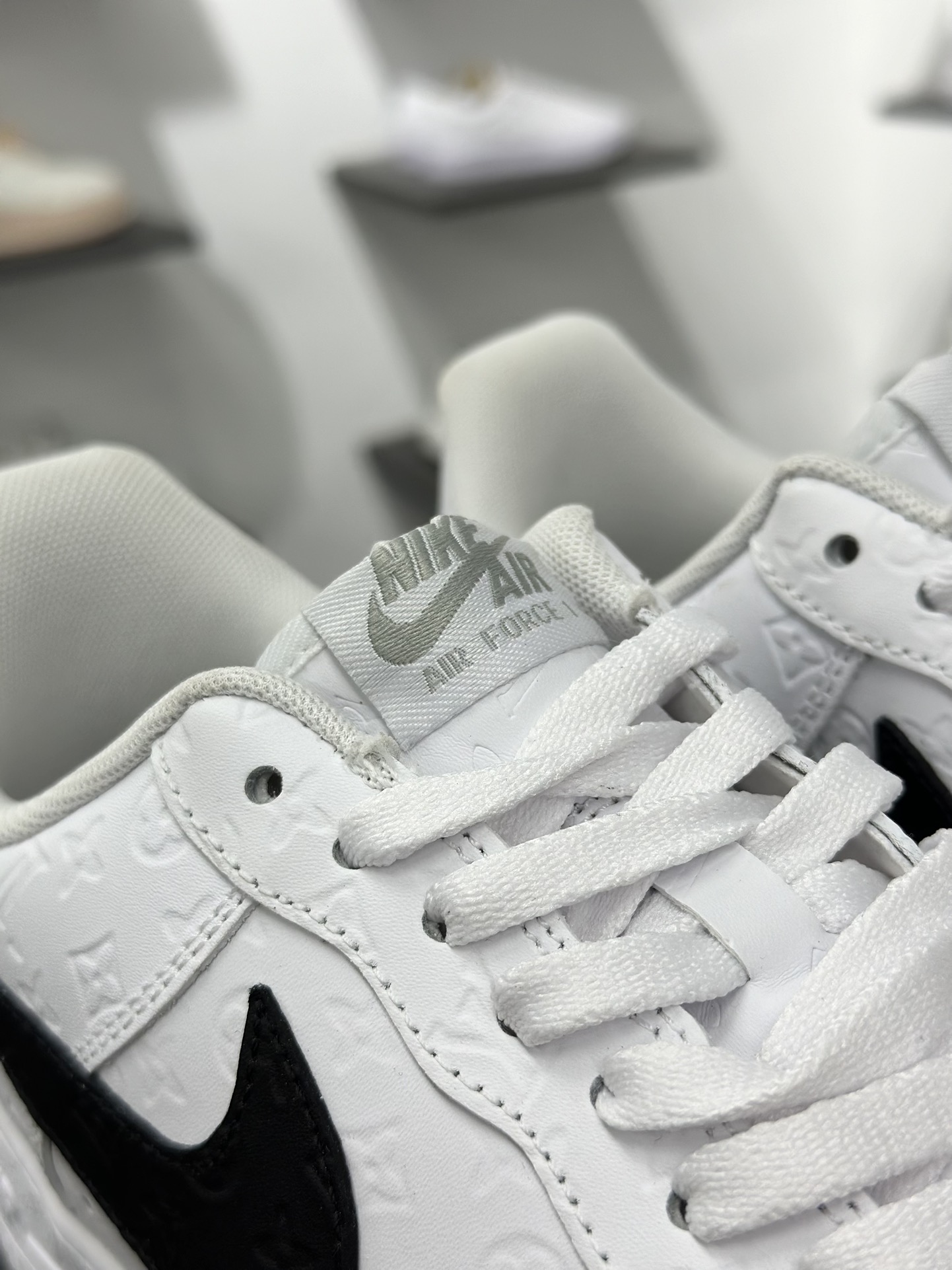Nike Air Force 1 Low LV联名 YN7698111124