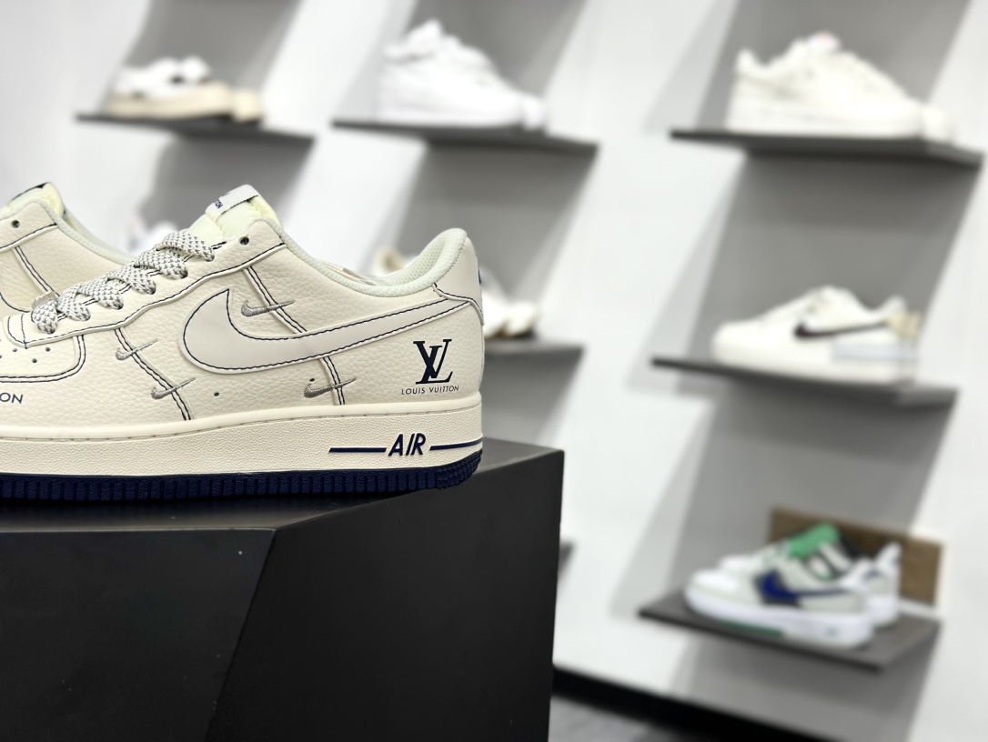 Lv x Nk Air Force 1’07 Lv8 定制配色 路易威登联名 空军一号经典低帮复古休闲百搭板鞋 XX3168-160
