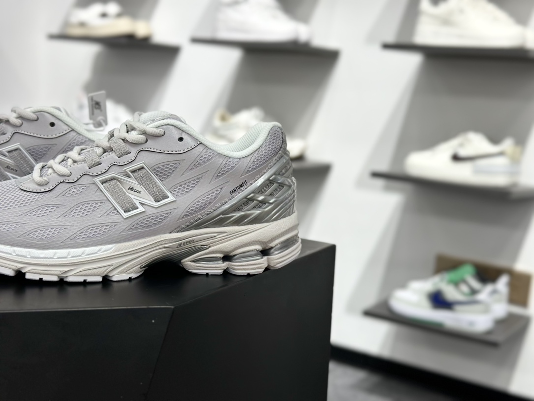 New Balance U1906系列复古单品宝藏老爹鞋款 复古元素叠加 质感超级棒 U1906WFE