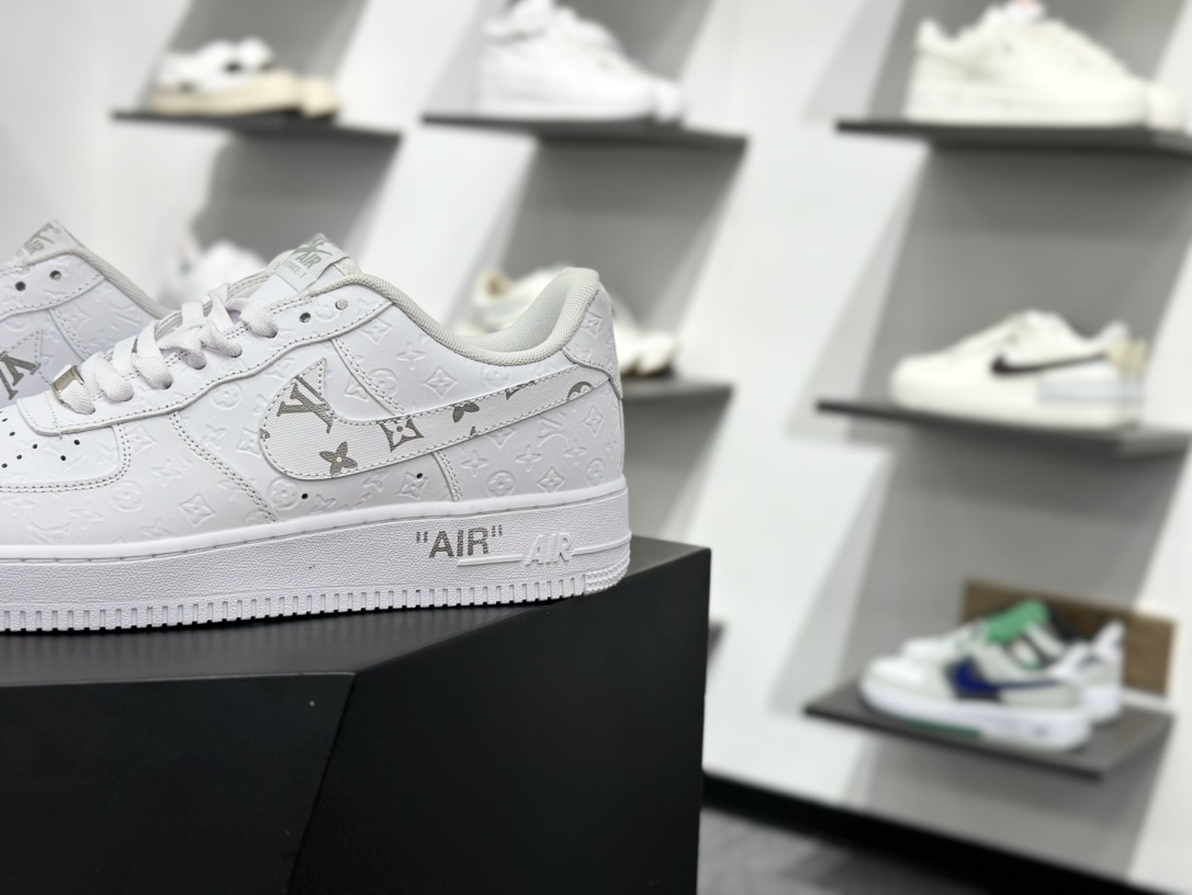 Nike Air Force 1 Low LV联名 YN7698221124