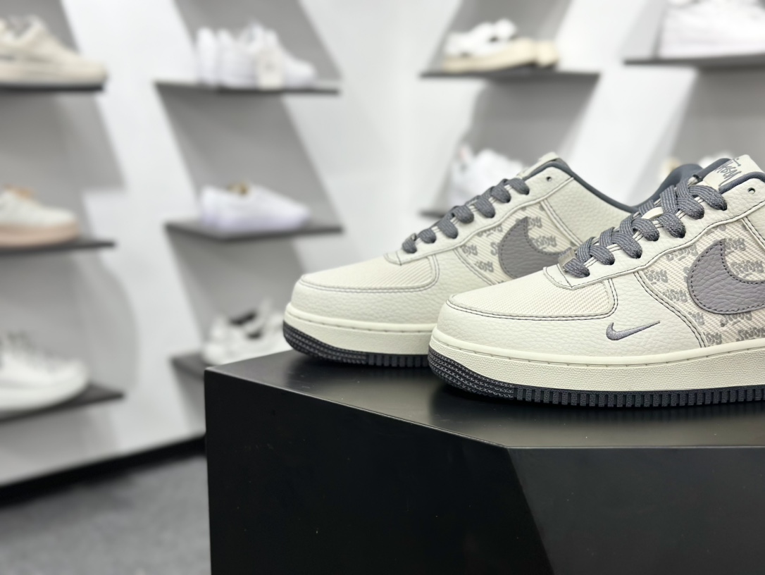 Nike Air Force 1 Low 斯图西联名 BZ6808-101